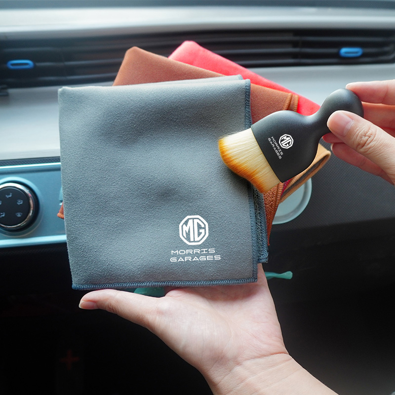 Car Cleaning Soft Brush Tool D - Dust Removal Sticker 评论和价格
